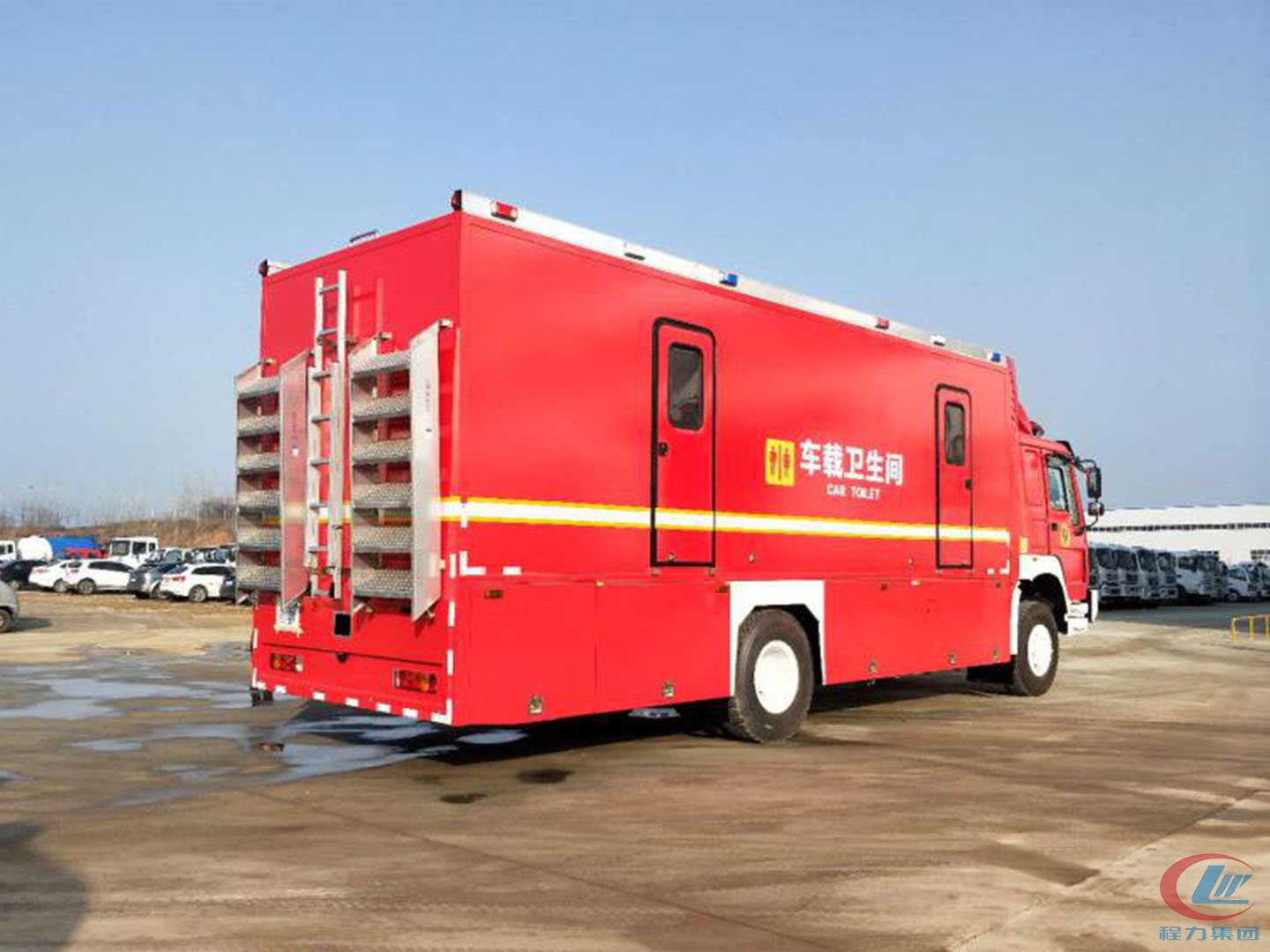 東風(fēng)天錦4*2廁所車(chē)后面圖片