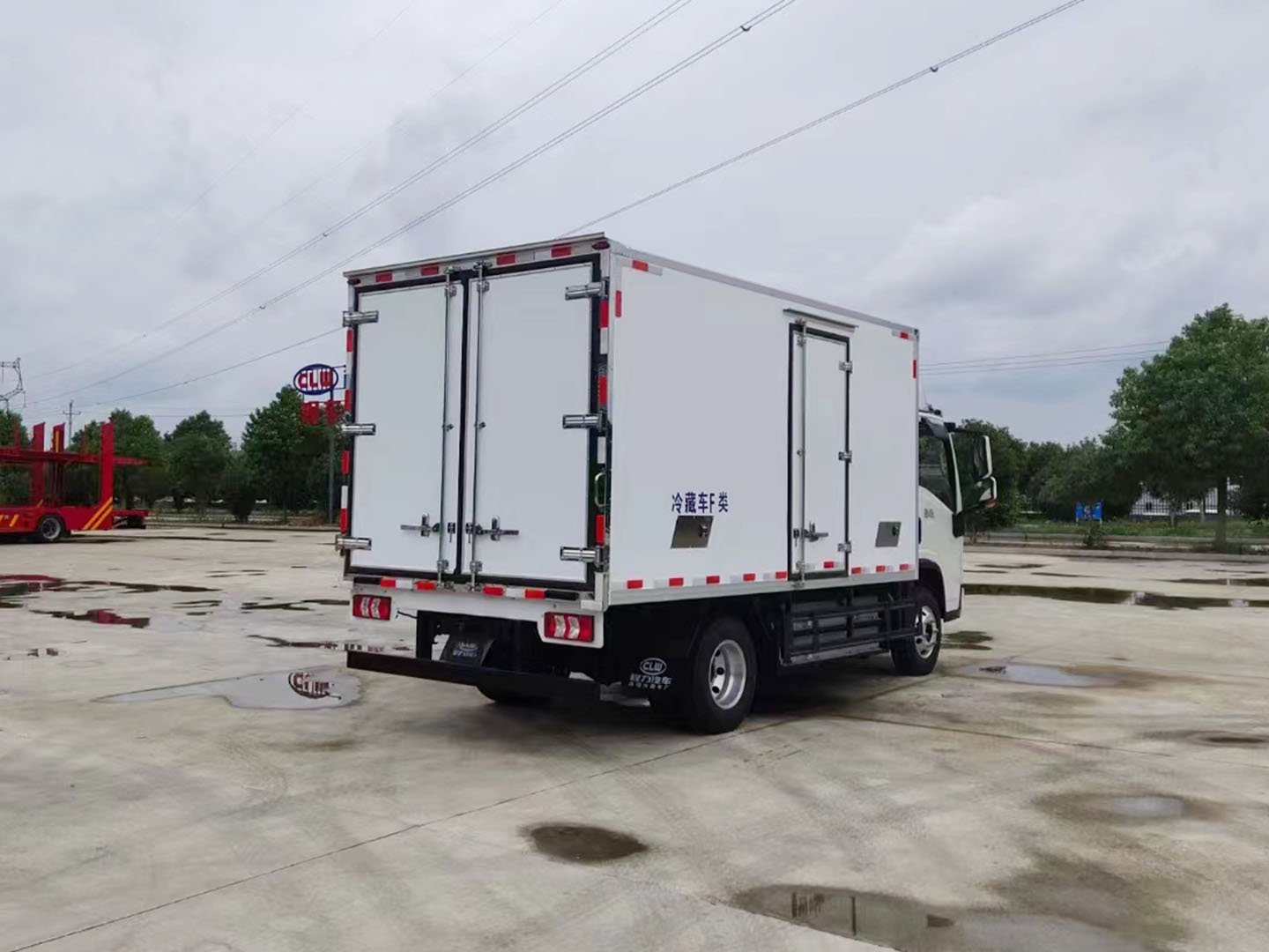 國(guó)六陜汽商用純電動(dòng)冷藏車(chē)