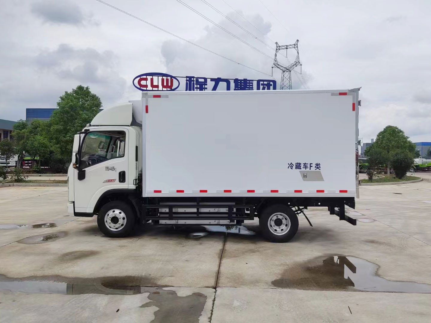 國(guó)六陜汽商用純電動(dòng)冷藏車(chē)