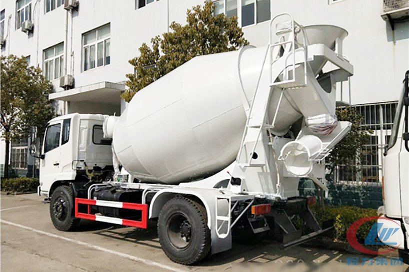 東風(fēng)嘉運6方混凝土攪拌車側(cè)面圖